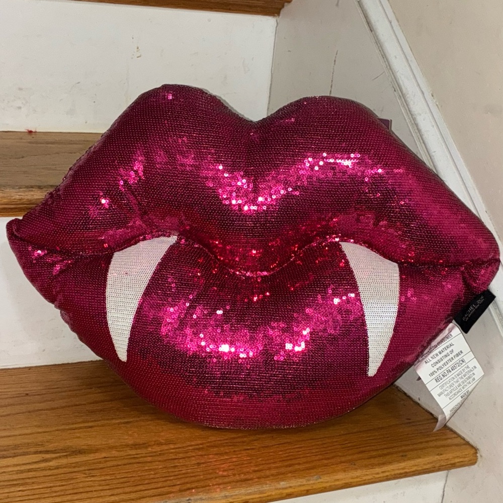 NWT Rachel Zoe Hot Pink Sequin Vampire Lips Throw Pillow